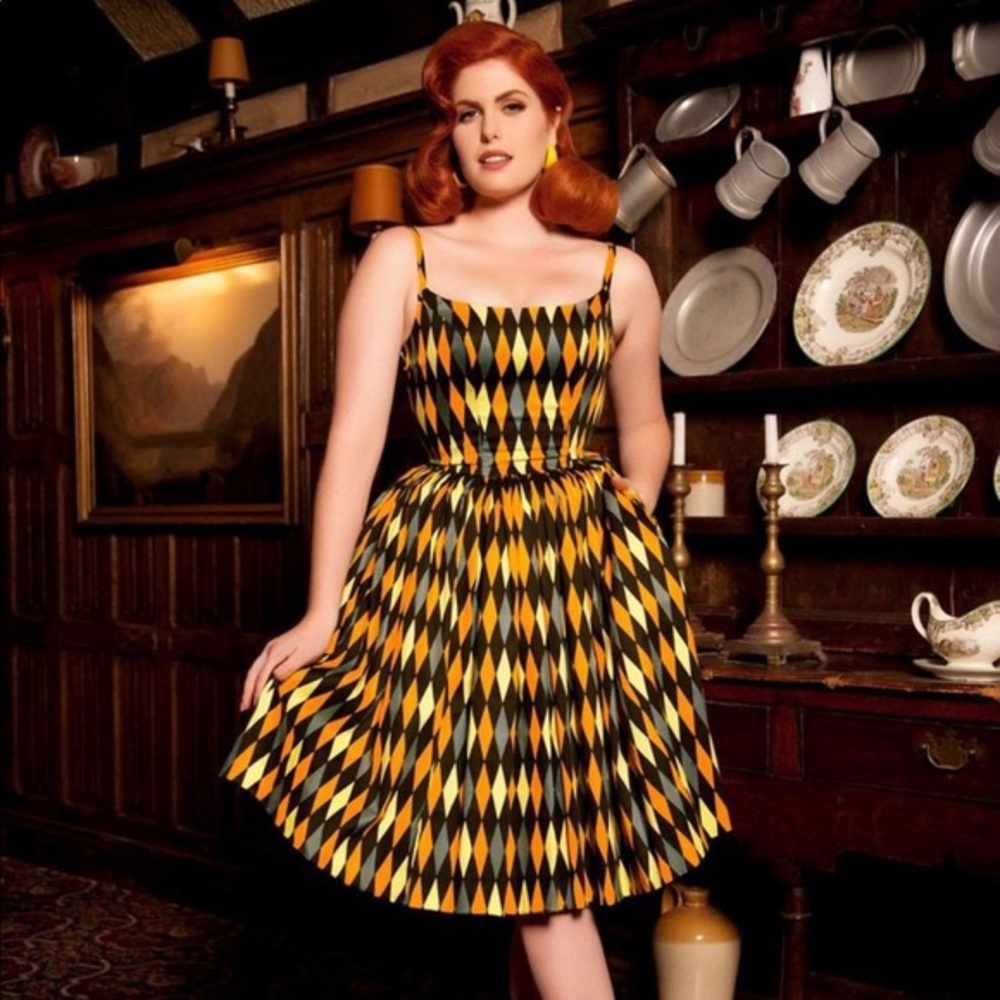 Pinup Girl Harlequin Hufflepuff Jenny -Medium